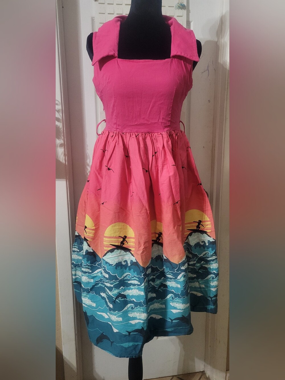 Women's' Pink Surf Print Belted Dress Size M